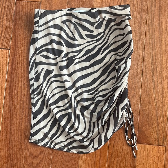 Princess Polly Animal Print Skirt - Picture 1 of 3